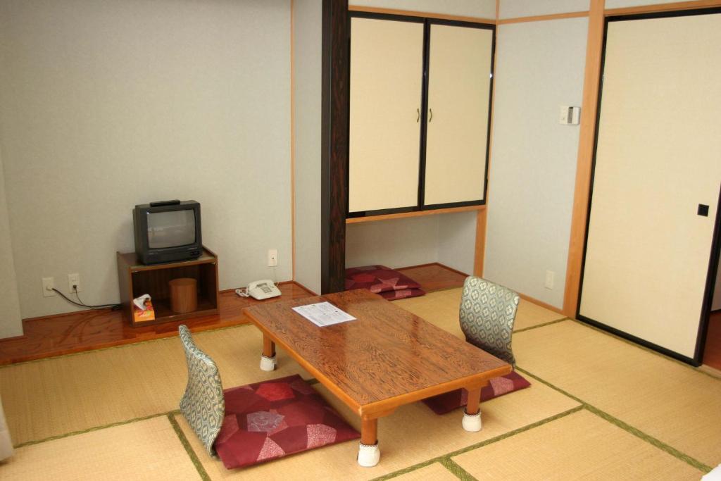 Hotel Yuou Onsen Kofu (Yamanashi) Room photo