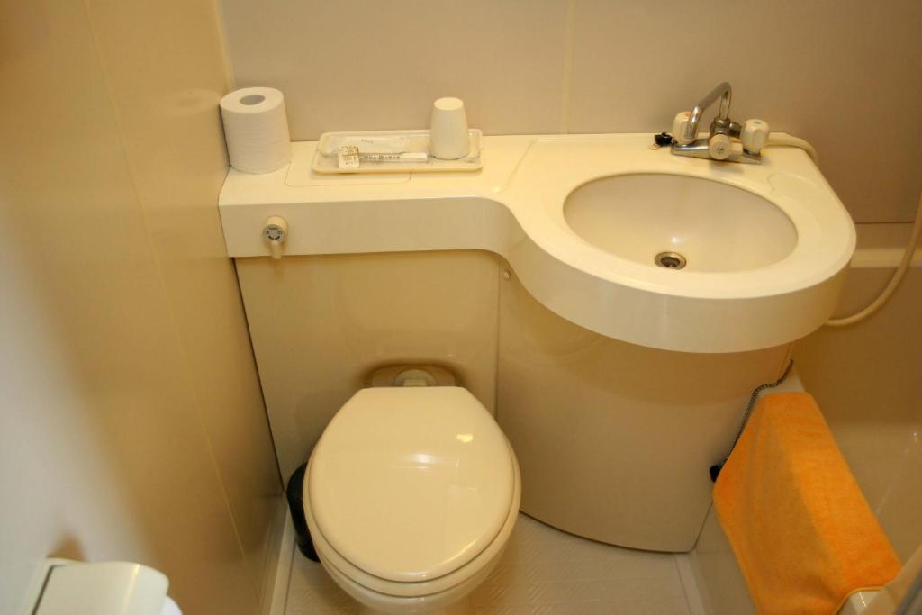 Hotel Yuou Onsen Kofu (Yamanashi) Room photo